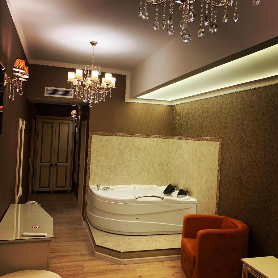Hotel Goya Collection Târgu Jiu Екстериор снимка